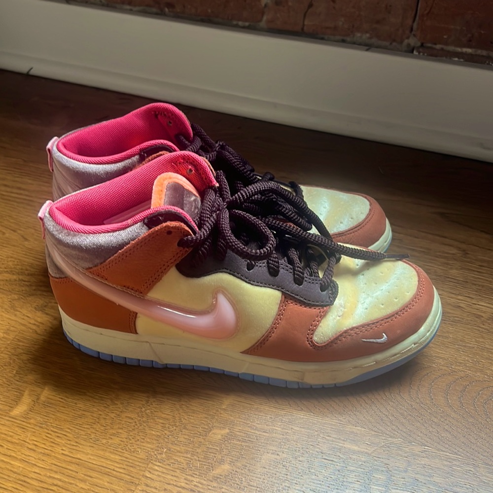 Nike Social Status x Dunk Mid 'Chocolate Milk